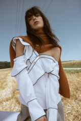 LIIKE MAGAZINE / THE WIND CRIES MARRY // top: self-portrait styling: debora giugno fotos: noemi ottilia szabo hair: lilith amrad skin: sophia singh